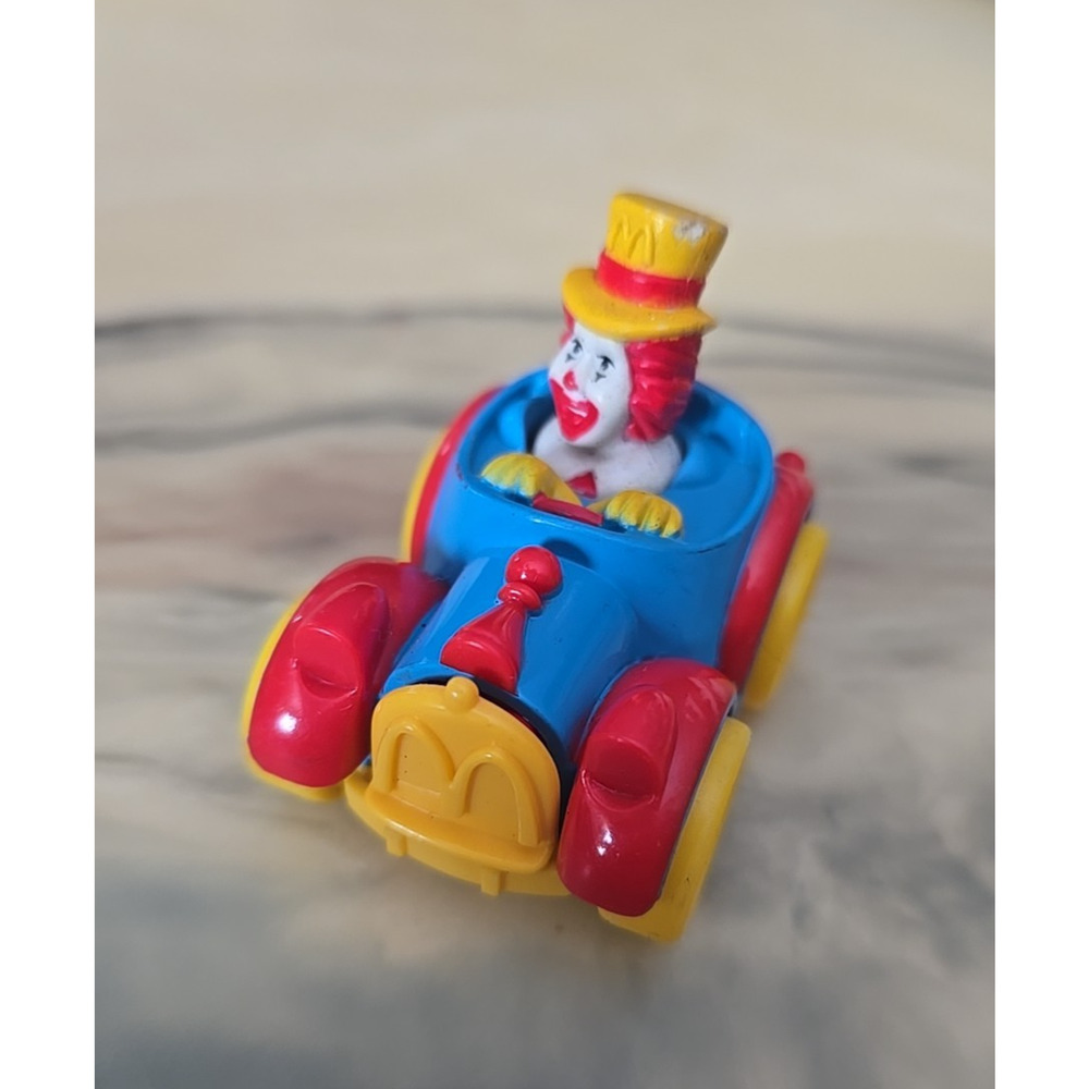 Vintage 1989 McDonaldland's Circus Parade Ringmaster‎ Happy Meal Mini Car Toy